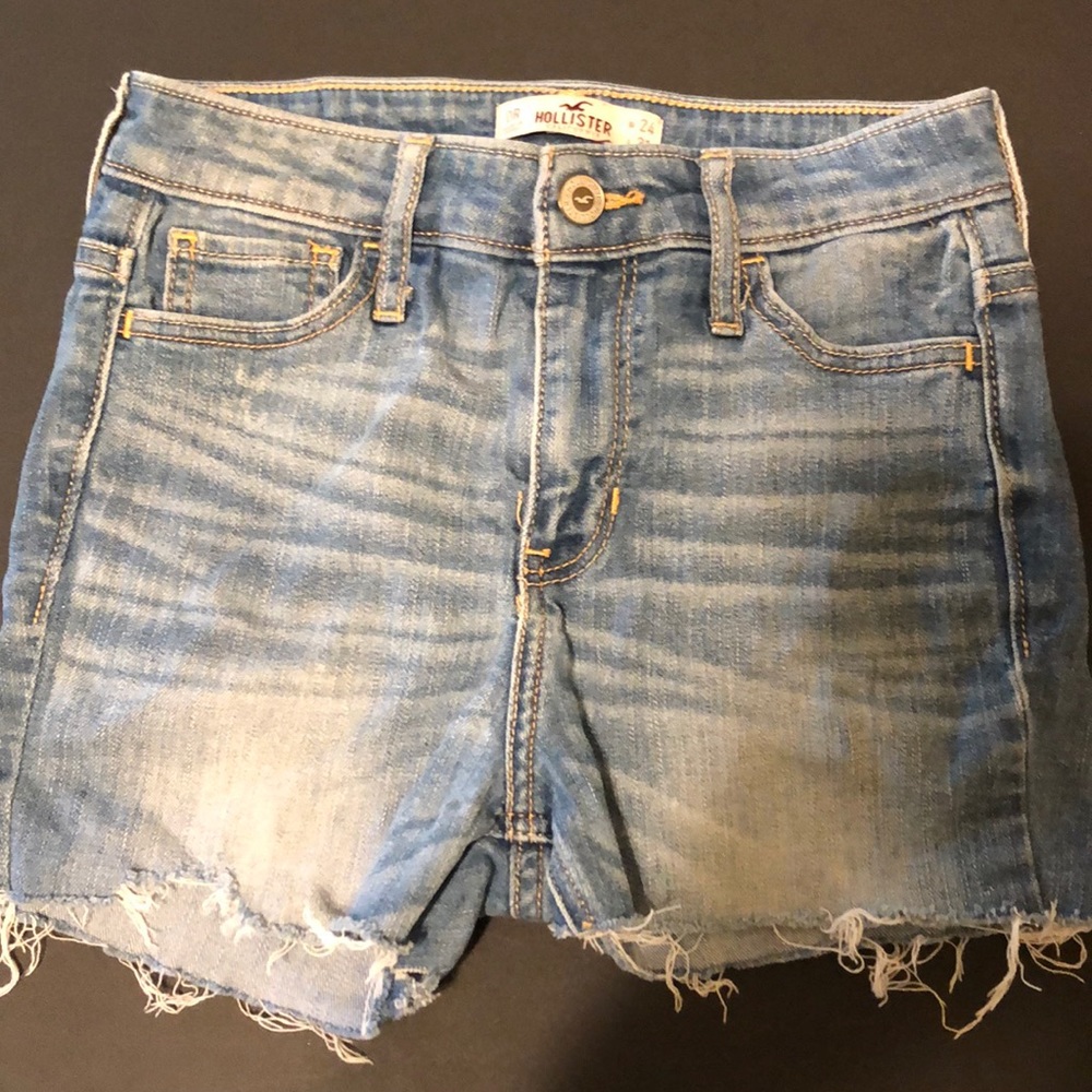 Hollister Jean shorts